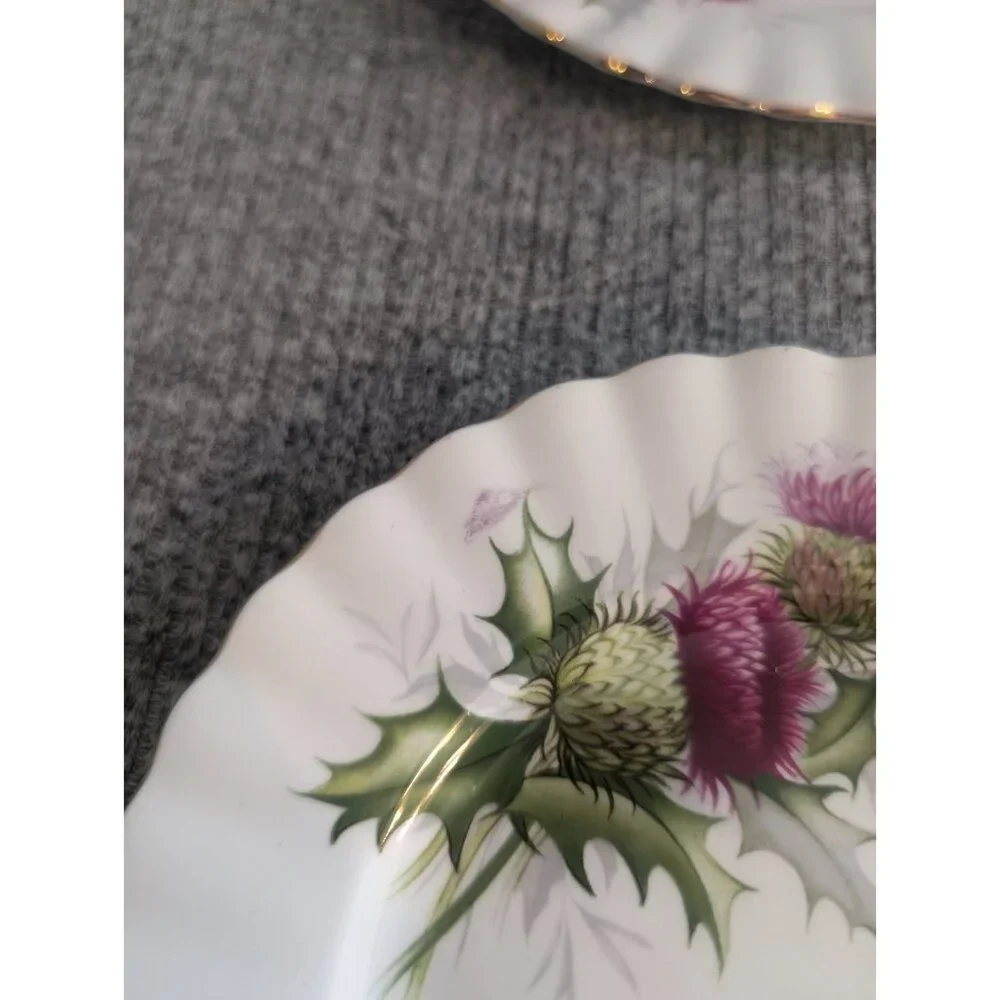 Royal Albert, "Highland Thistle" 6 1/4" Bread/Side Plates, Set of 5 - Picture 4 of 5
